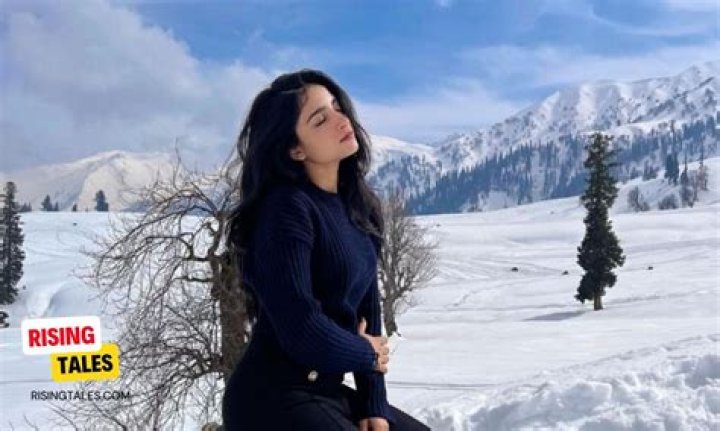 
Vishakha Dhiman Height, Age, Boyfriend, Biography, Wiki, Net Worth 