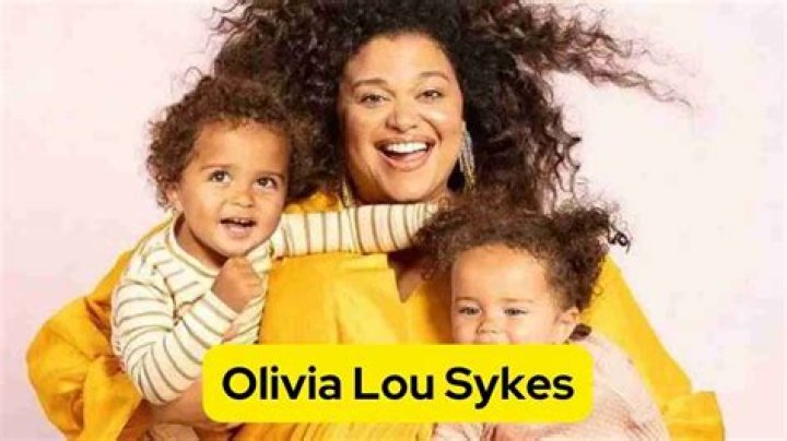 Wanda Sykes Twins: Olivia Lou and Lucas Claude, Wife Alex Sykes And Net Worth