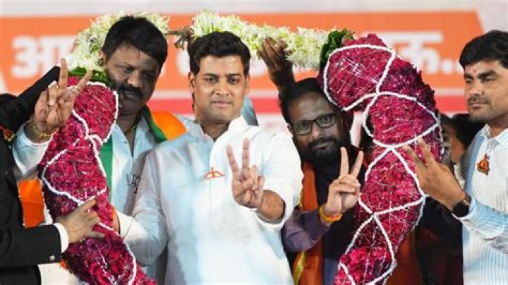 
Was Eknath Shinde Son In An Accident? Shrikant Shinde Whereabouts 