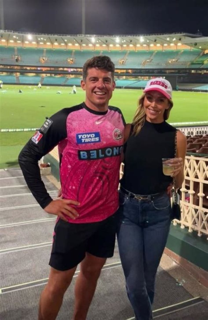 
Was Moises Henriques Nose Injured? Details To Know 