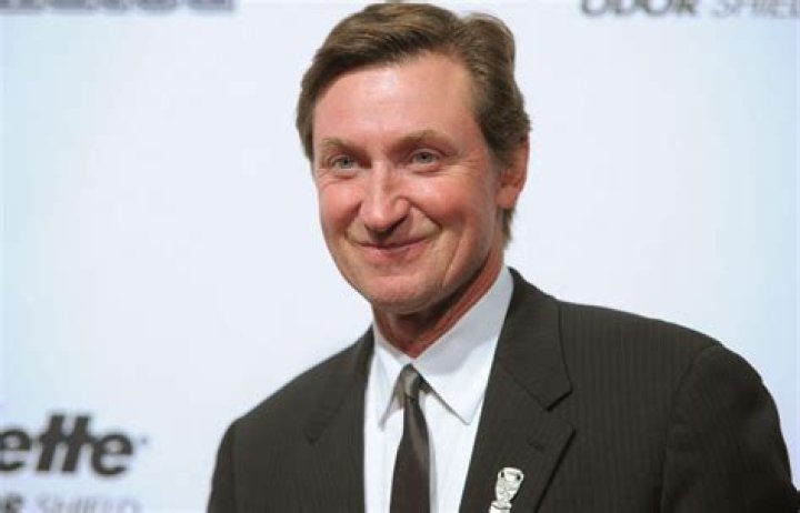 Wayne Gretzky Height, Weight, Net Worth, Age, Birthday, Wikipedia, Who, Nationality, Biography