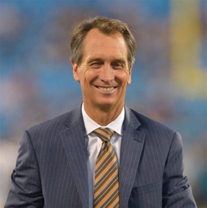 What Happened To Cris Collinsworth Brother? Greg Collinsworth Was His Financial Planner