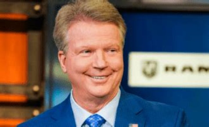 
What Happened to Phil Simms? Where is Phil Simms Today? 
