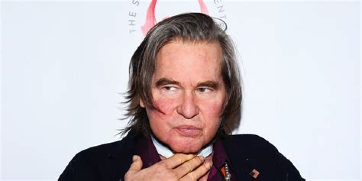 
What Happened To Val Kilmer’s Voice? Fans Worried About His Health 