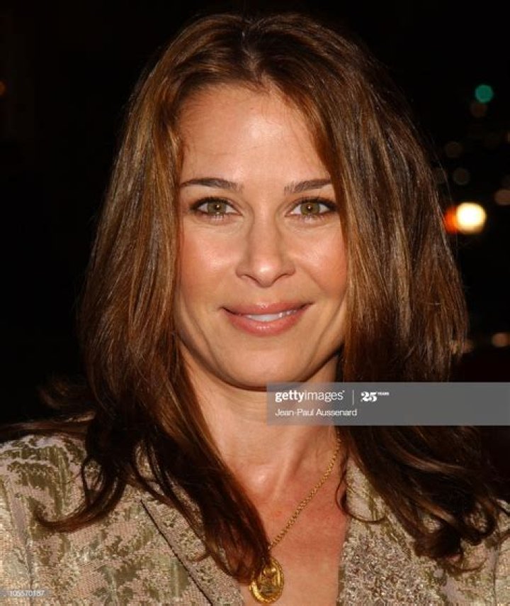 
Where is Julie Warner now? What is she doing today? Wiki 