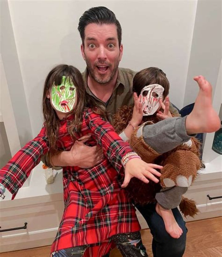 
Where Is Zooey Deschanel And Jacob Pechenik Baby And Who Has The Custody Of Their Kids? 