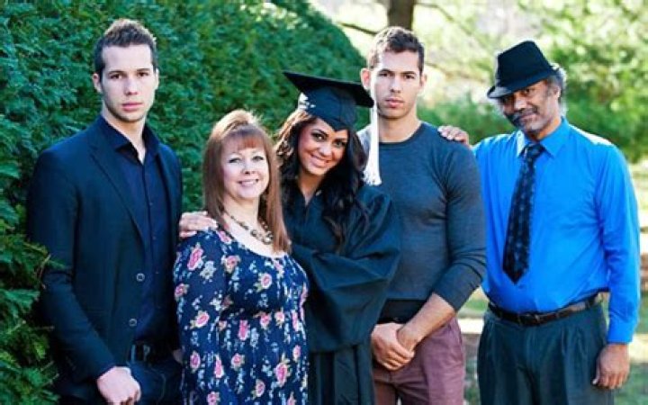 
Who are Andrew Adamss Parents? Andrew Adams Biography, Parents Name, Nationality and More 