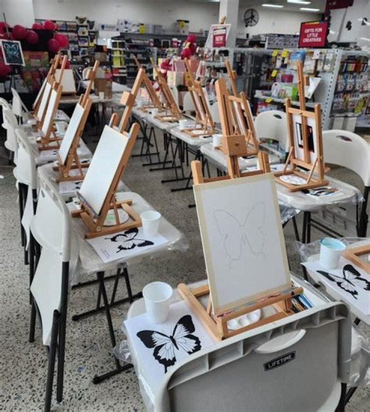 
Who are Dennis Eckersleys Parents? Dennis Eckersley Biography, Parents Name, Nationality and More 