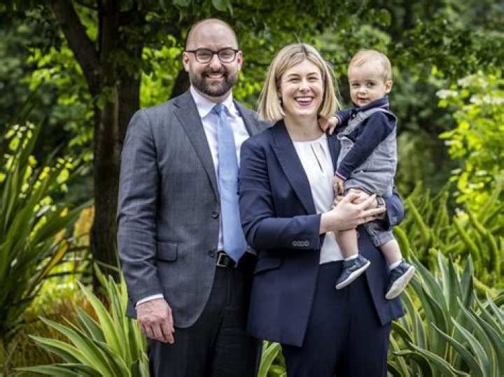 Who are Mara Wilsons Parents? Mara Wilson Biography, Parents Name, Nationality and More