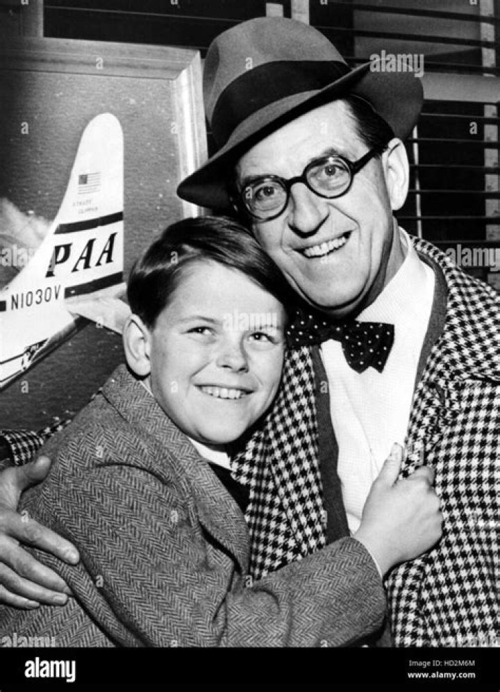 
Who are Stanley Holloways Parents? Stanley Holloway Biography, Parents Name, Nationality and More 