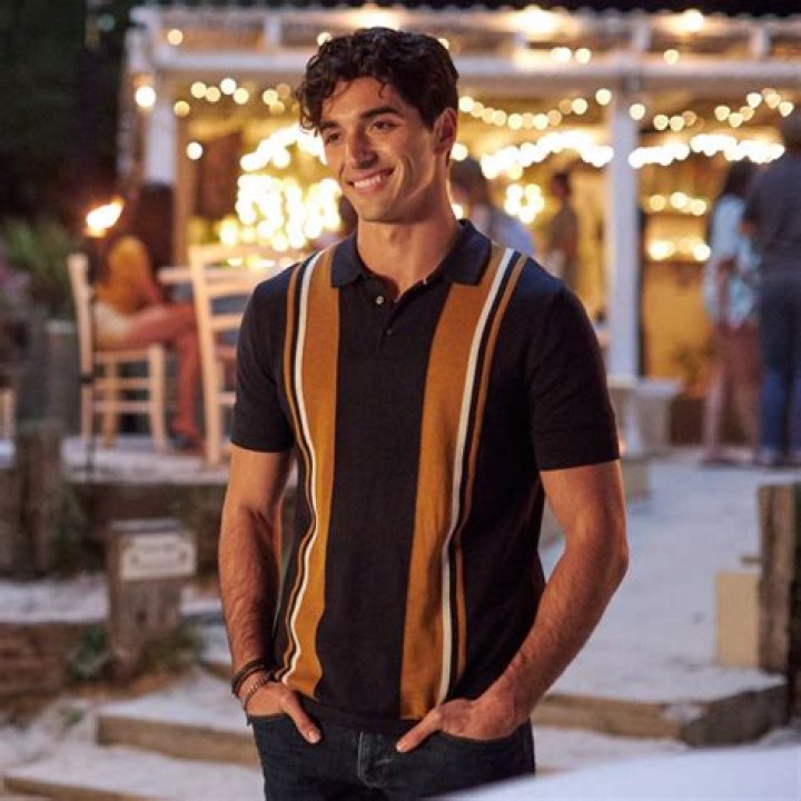 Who Are Taylor Zakhar Perez Sister? Siblings Parents And Ethnicity