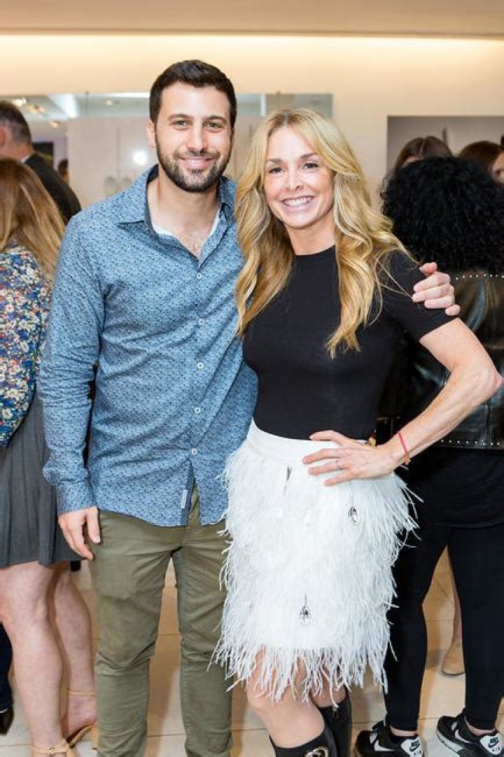 Who Is Buzzy Cohen Wife Elisha Cohen? Explore Their Married Life And Kids Details