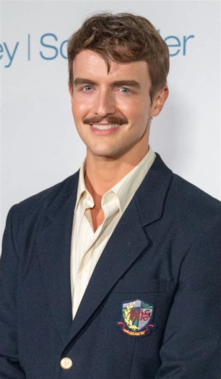 
Who Is Chris Renfro From Queer as Folk? The Actor Plays Daddius Miller In The Show 