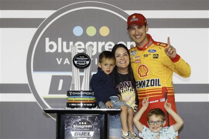 
Who Is Danielle Logano? Meet Joey Logano’s Sister On instagram 