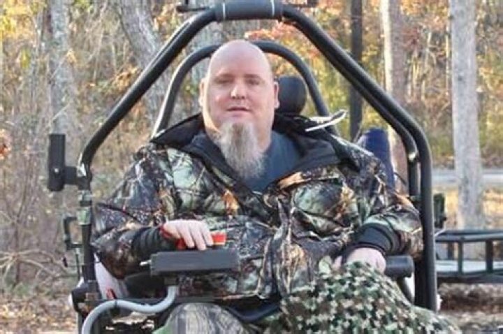 Who is Julie Youngberg, ex-wife of Darren Adrian Drozdov aka Droz?