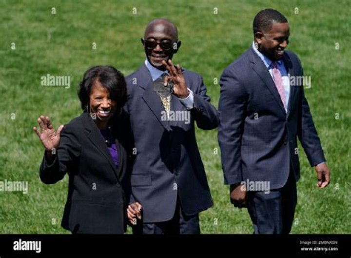 Who Is Ketanji Brown Jackson Brother Ketajh Brown? Details On Age Wife And Family