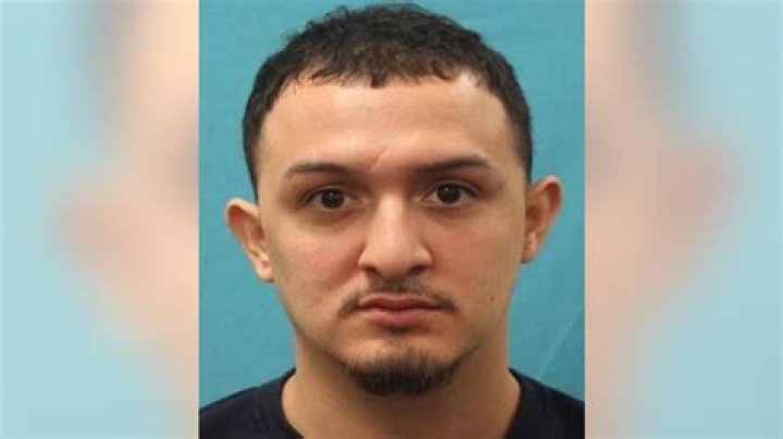 
Who is Lorenzo Marquez Jr? Suspect who led to hours-long manhunt in Ellis County identified 