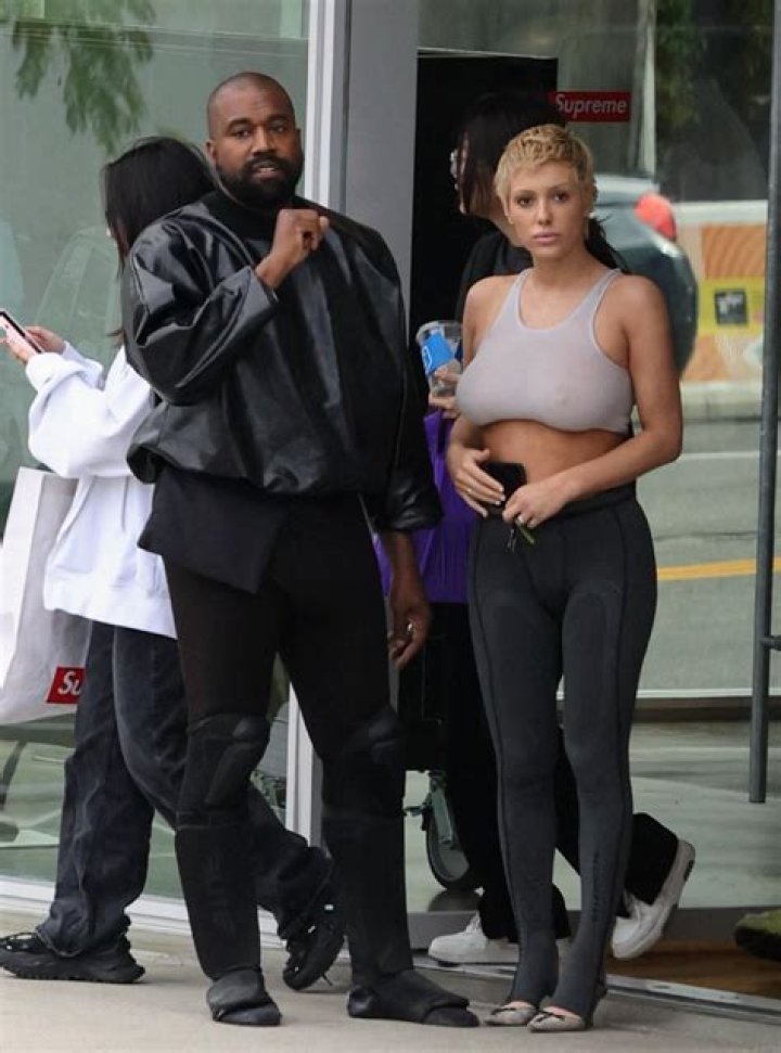 
Who is Nichol Lechmanik? Kanye West sued by photographer after he snatched her phone, threw it on street 