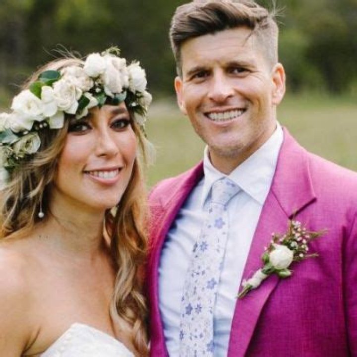 
Who Is Osher Gunsberg’s Wife, Audrey Griffen? Look Into His Kids And Net Worth 