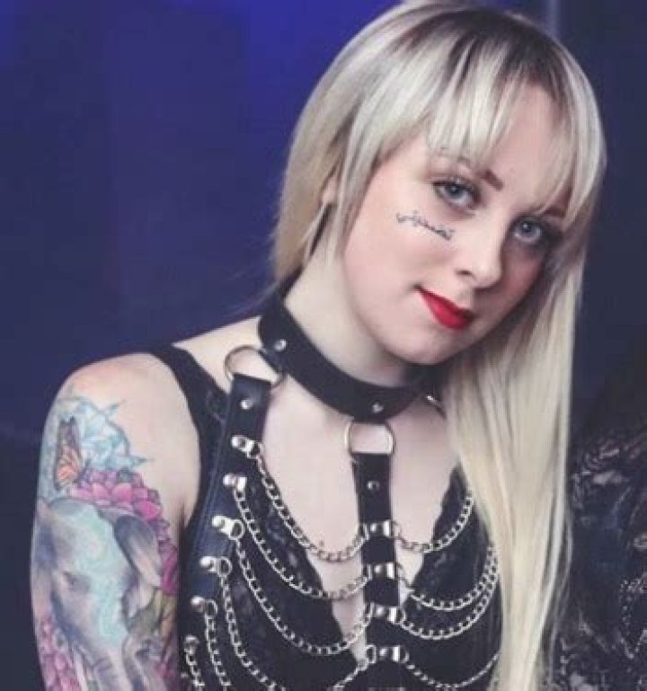 
Who is rapper Chelji Video Viral on Twitter, Reddit and Instagram 