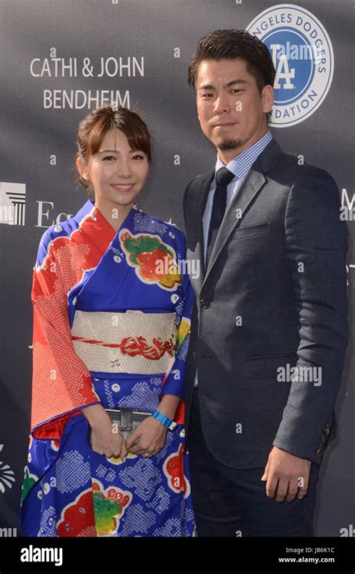 Who Is Saho Narushima? Meet The Stunning Wife Of Kenta Maeda!