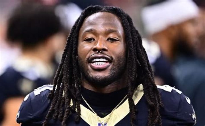 Who Is Te’a Cooper? Meet The Super Successful WAG Of Alvin Kamara!