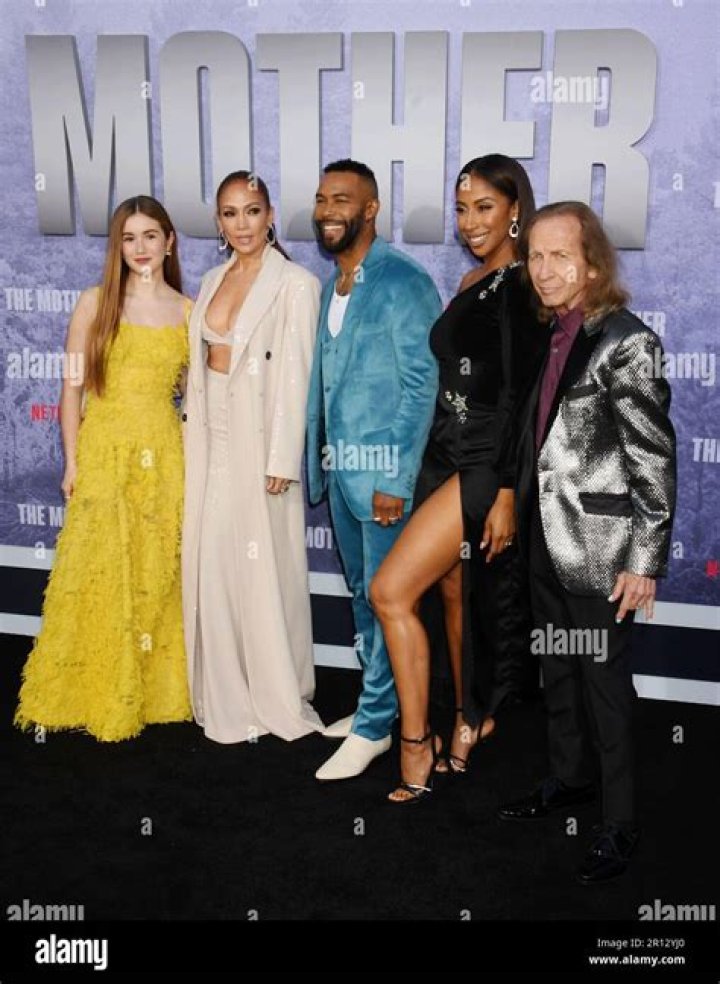 Who Is Yvonne Senat Jones Husband Charles Jones? Meet The Orville Actress On Instagram