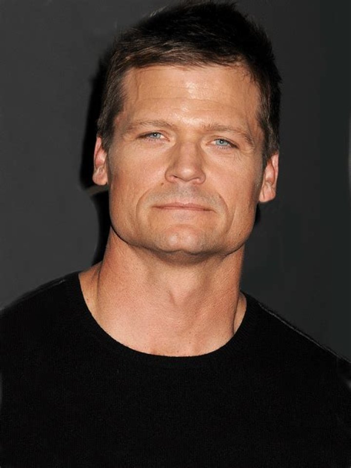 Why did Bailey Chase leave ‘Longmire’? Family, Height, Net Worth