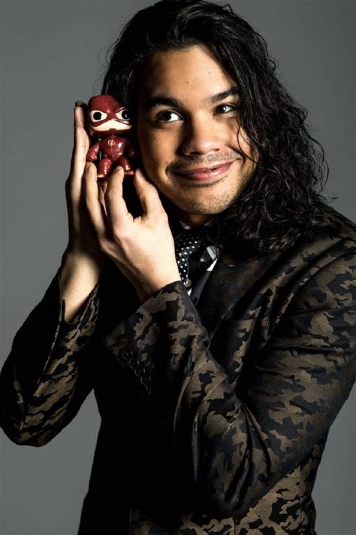 
Why is Carlos Valdes leaving ‘The Flash’? Wife, Net Worth, Hair 