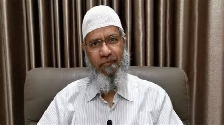 
Zakir Naik Controversy: Accused Of Money Laundering And Hate Speech 