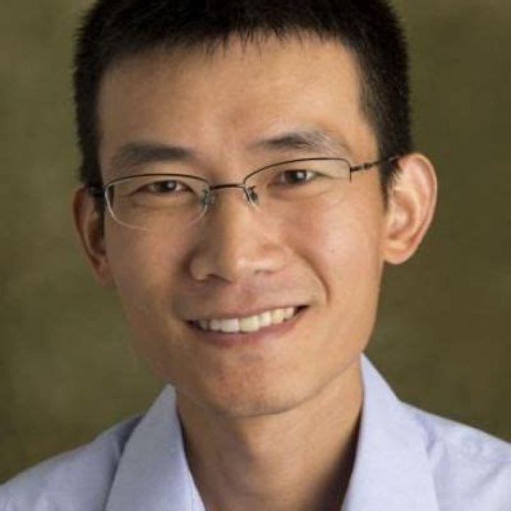 
Zijie Yan Wiki: Who Is He Married To? Wife, Family And Children 